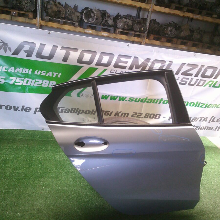 Porta Posteriore Destra Usata BMW Serie 1 F40 2024