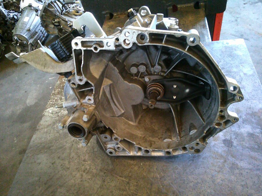 Cambio Manuale Usato Peugeot 208 2018 9811243810 Marce 6