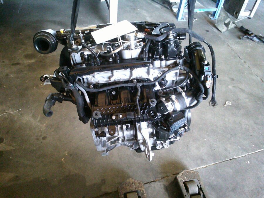 MOTORE COMPLETO USATO PEUGEOT 208 HN05 2019 1.2 TB - immagine 3