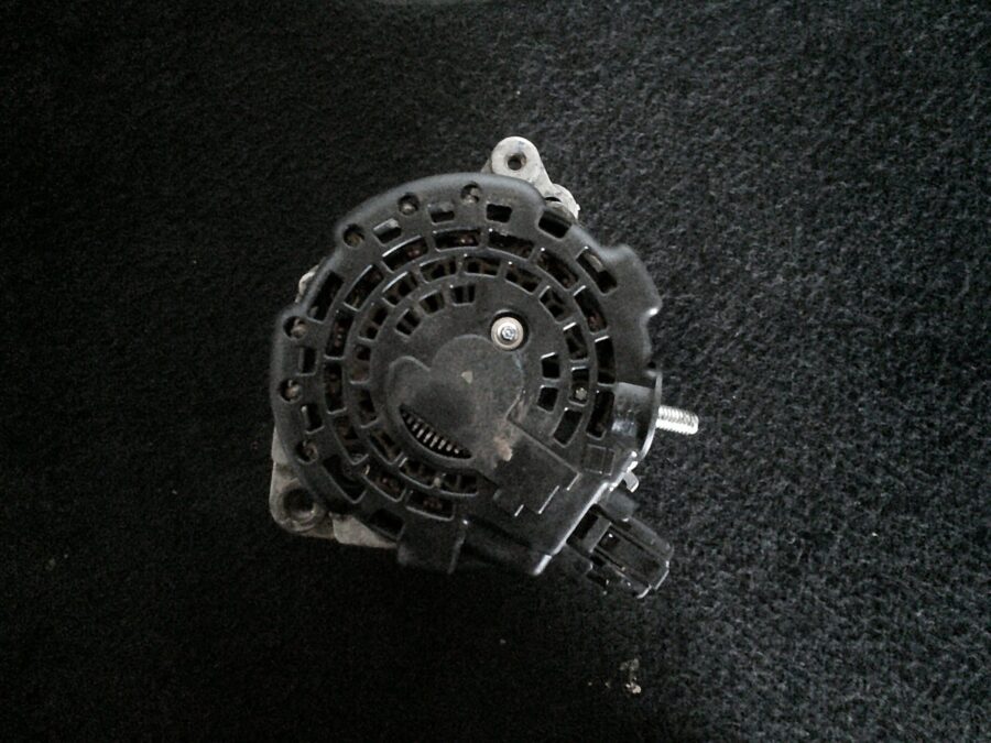 Alternatore Usato Hyundai Kona 2020 37300-04950 1.0B - immagine 2
