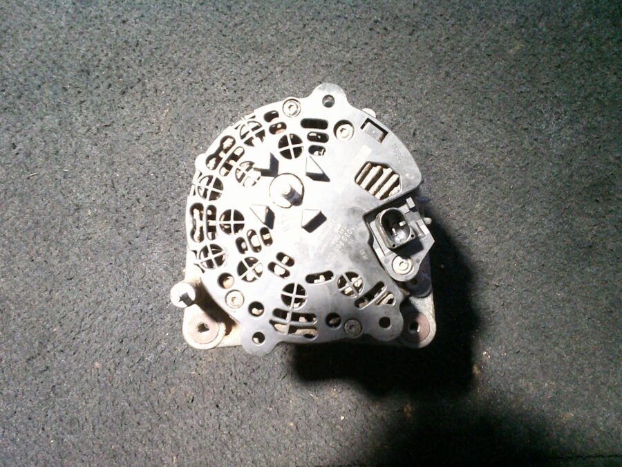 Alternatore Usato VOLKSWAGEN Golf6 2015 03G903023 VALEO - immagine 3