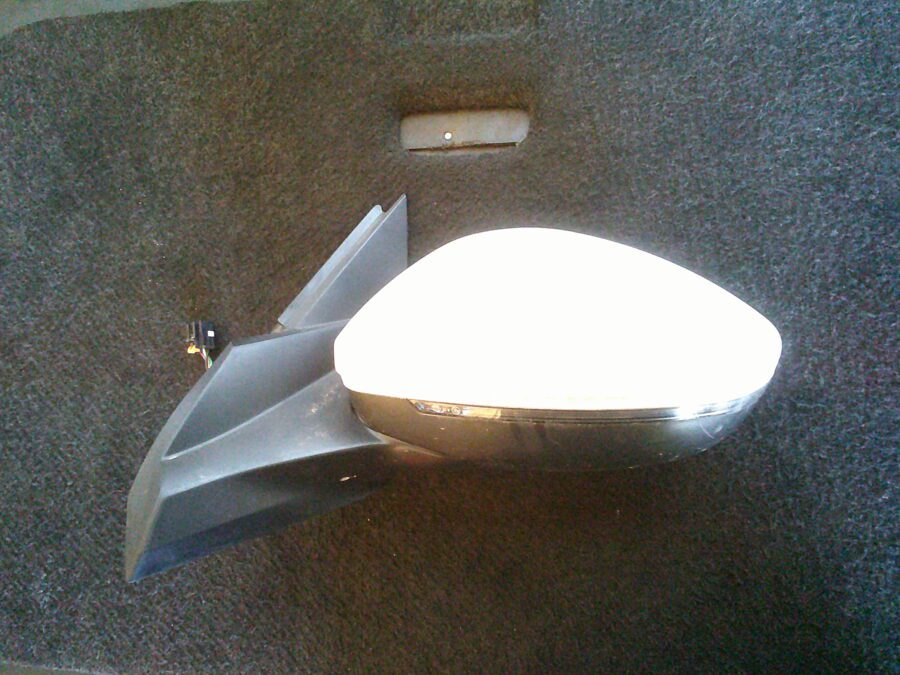 SPECCHIETTO USATO  SX PEUGEOT 2008 BIANCO - immagine 2