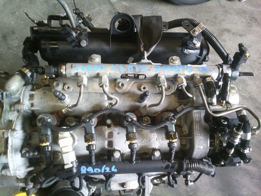 MOTORE COMPLETO USATO OPEL CORSA Z13DTJ 2009